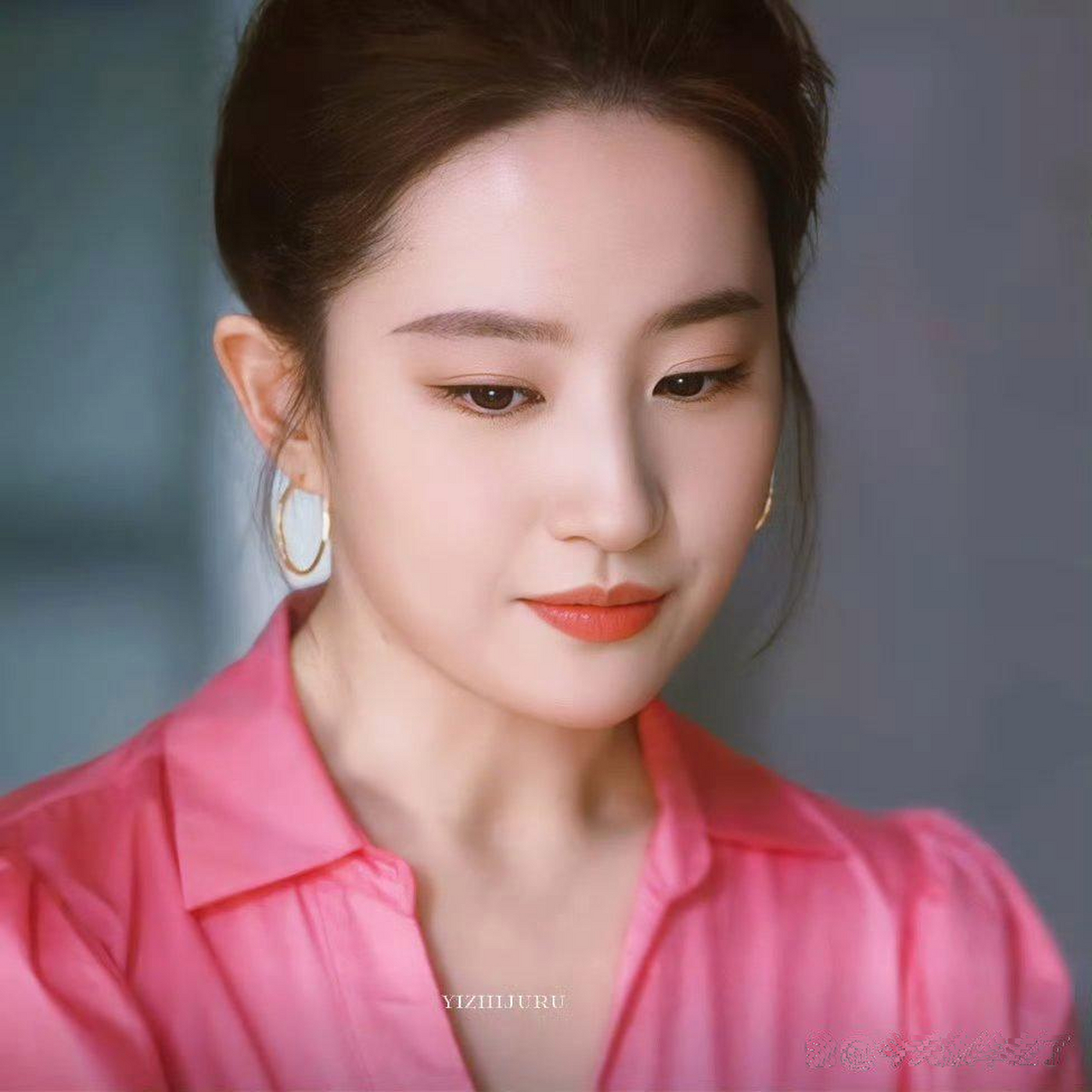 刘亦菲你是我眼中最闪耀的星,爱上整个宇宙只为与你相遇