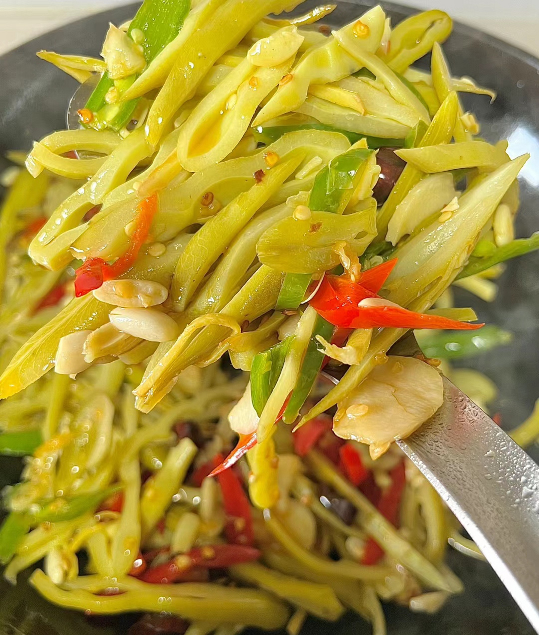 四川人把这叫龙爪豆,猫猫豆,狗儿豆,大家知道这学名叫什么吗?