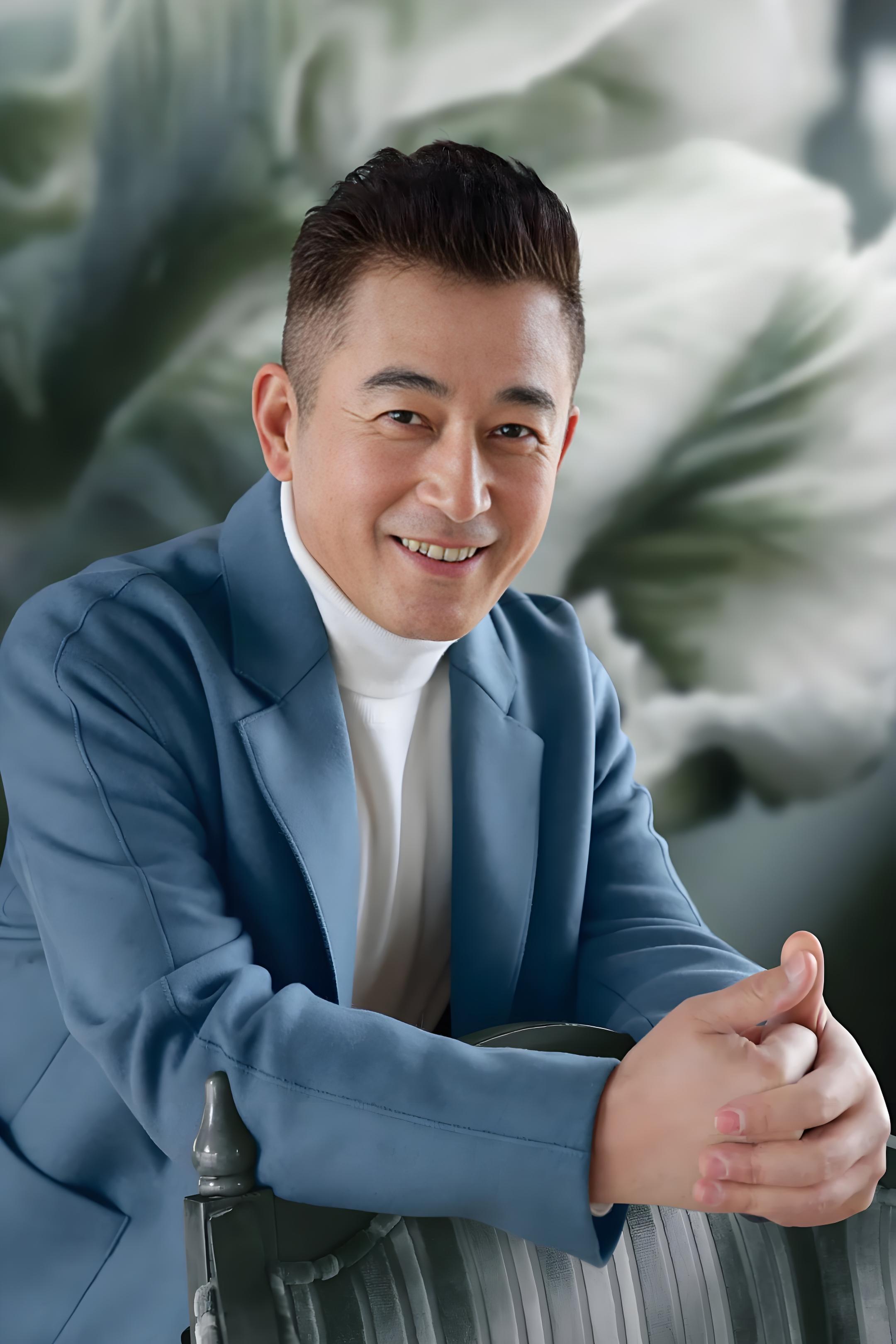 原来她就是王志飞的二婚妻子,被誉为古装女神,如今45岁仍似少女