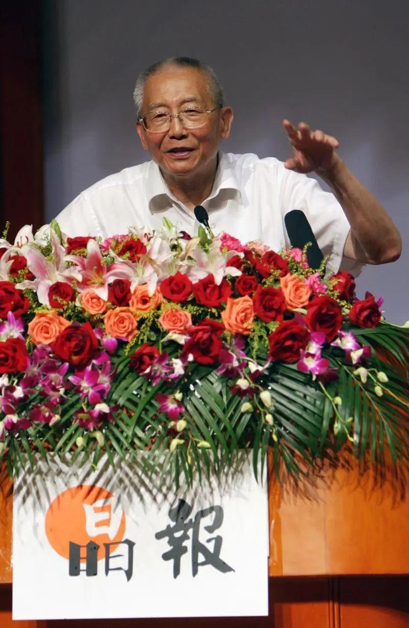 让郎平"远走美国",没想到87岁的魏纪中,还是走到了如今这一步