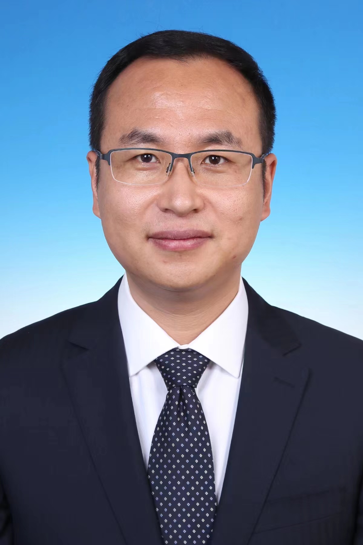 北京市东城区区政府办公室现任领导及工作分工