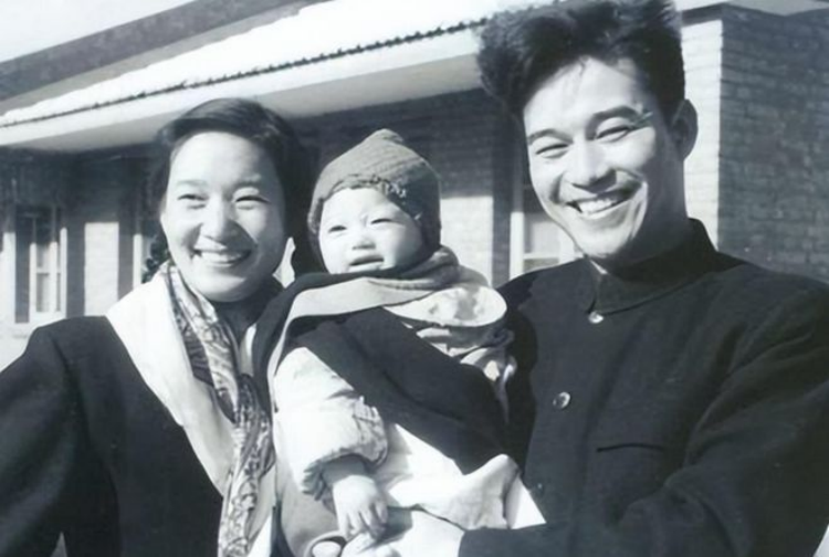 著名演员凌元:儿子,母亲,丈夫接连离世,晚年不给儿女添负担