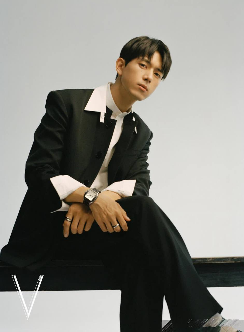 李现顺毛发型真的是很显乖