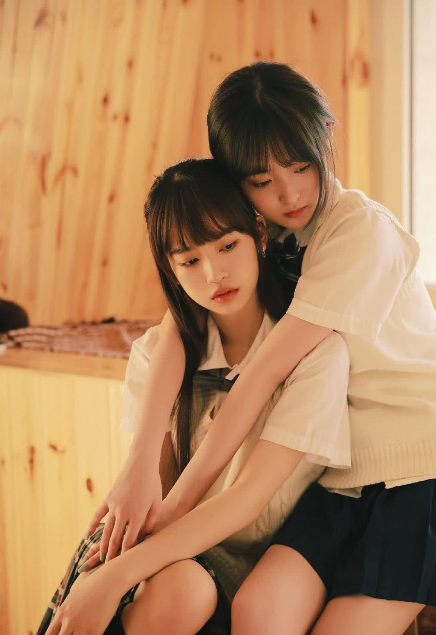 jk制服姐妹花甜美动人写真图片