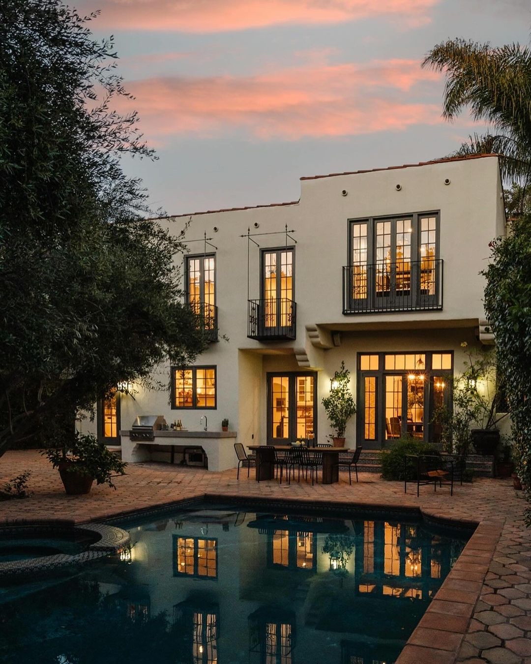 西班牙风别墅 复古自带慵懒质朴的氛围感