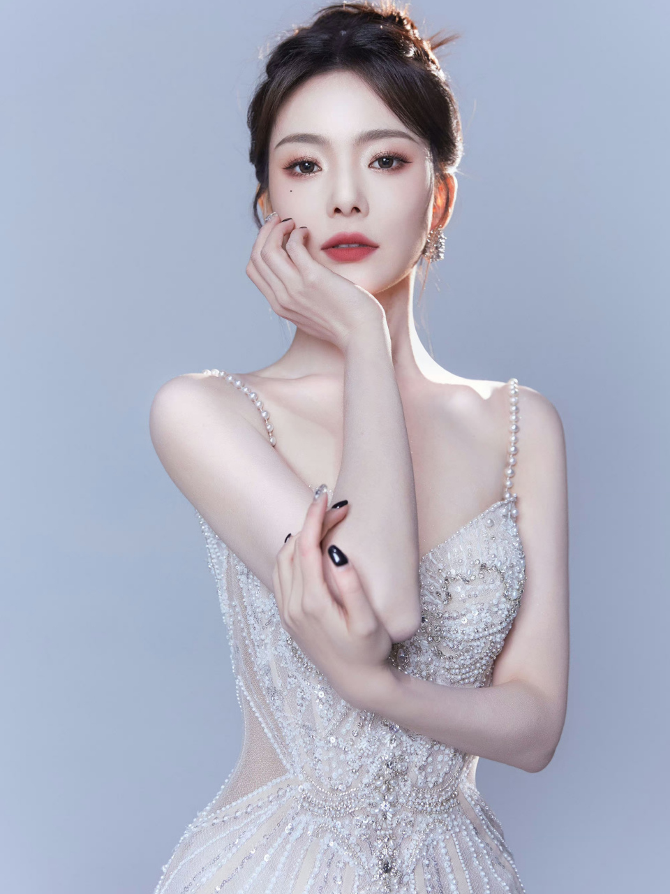 娱乐最前沿# #八卦娱乐明星# #养眼美女# #动态连更挑战# #美女