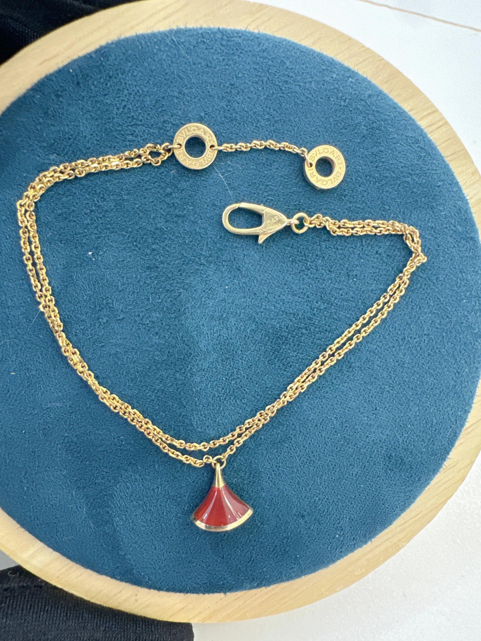 宝格丽小红裙手链,每颗小扇子都是独一无二78