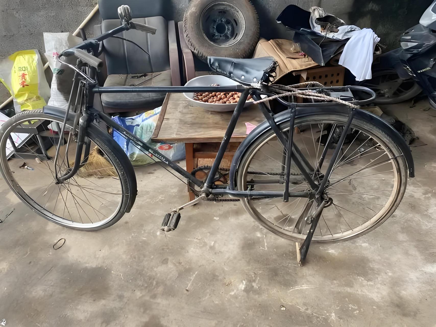 二八自行车得名于 二八自行车,这个幽默又亲切的称呼,带给我们无尽的
