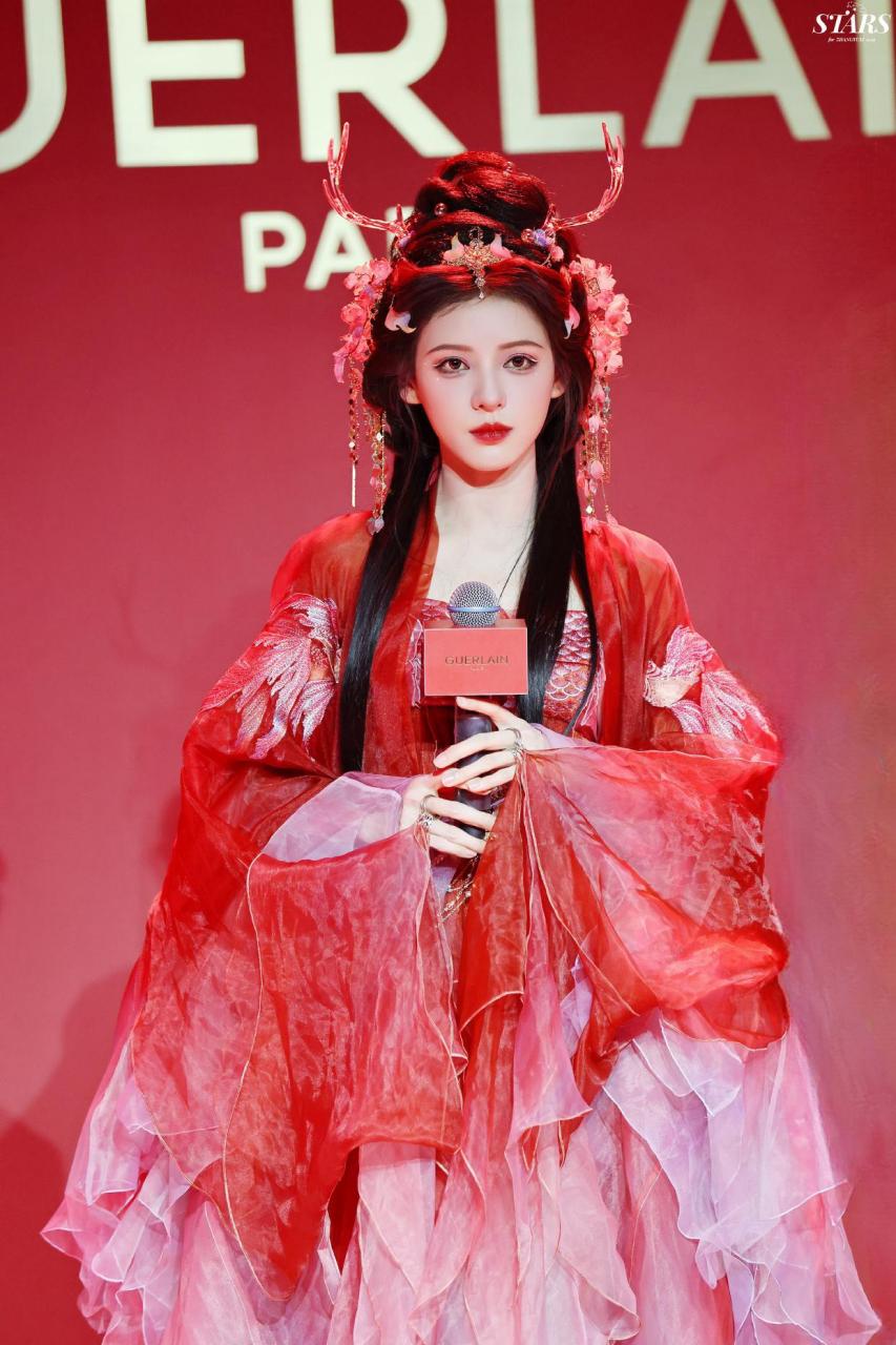 张予曦:红色唯美古风大片来袭
