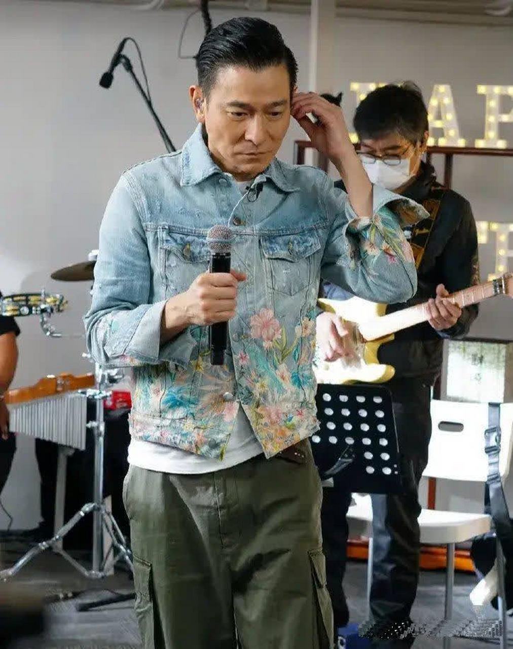 四大天王中刘德华和郭富城