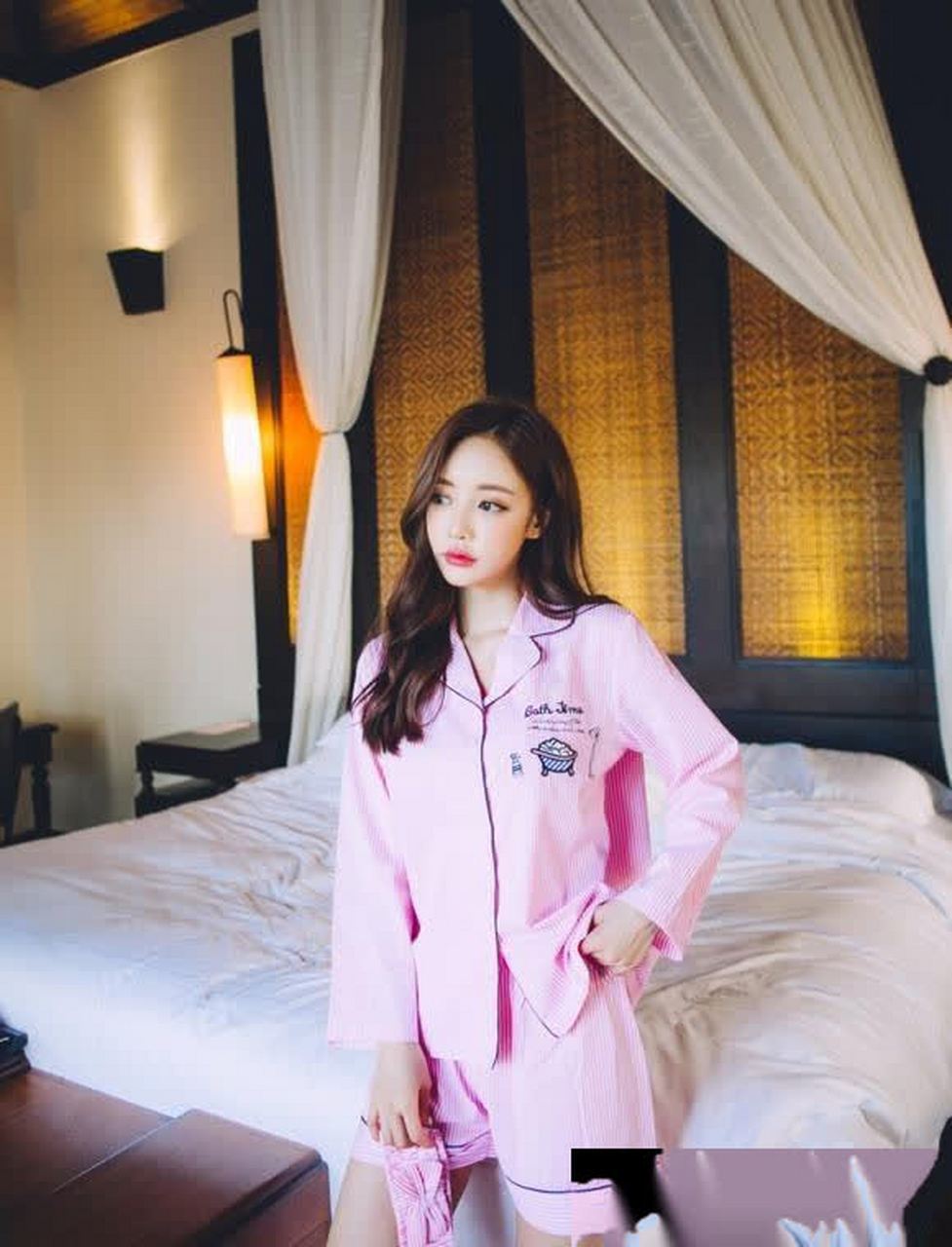 孙允珠粉红睡衣也能如此优雅温婉动人