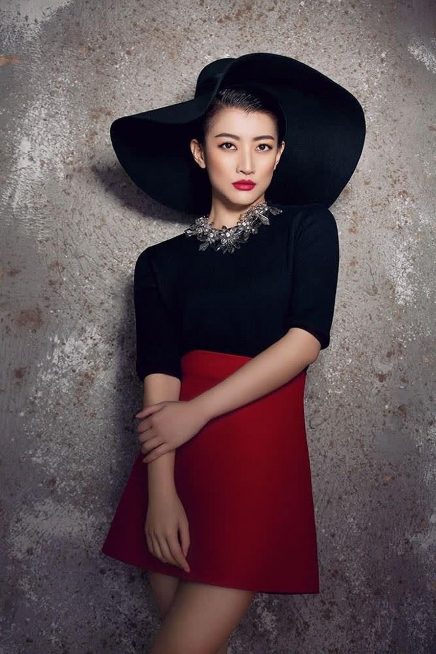卫莱干练本色