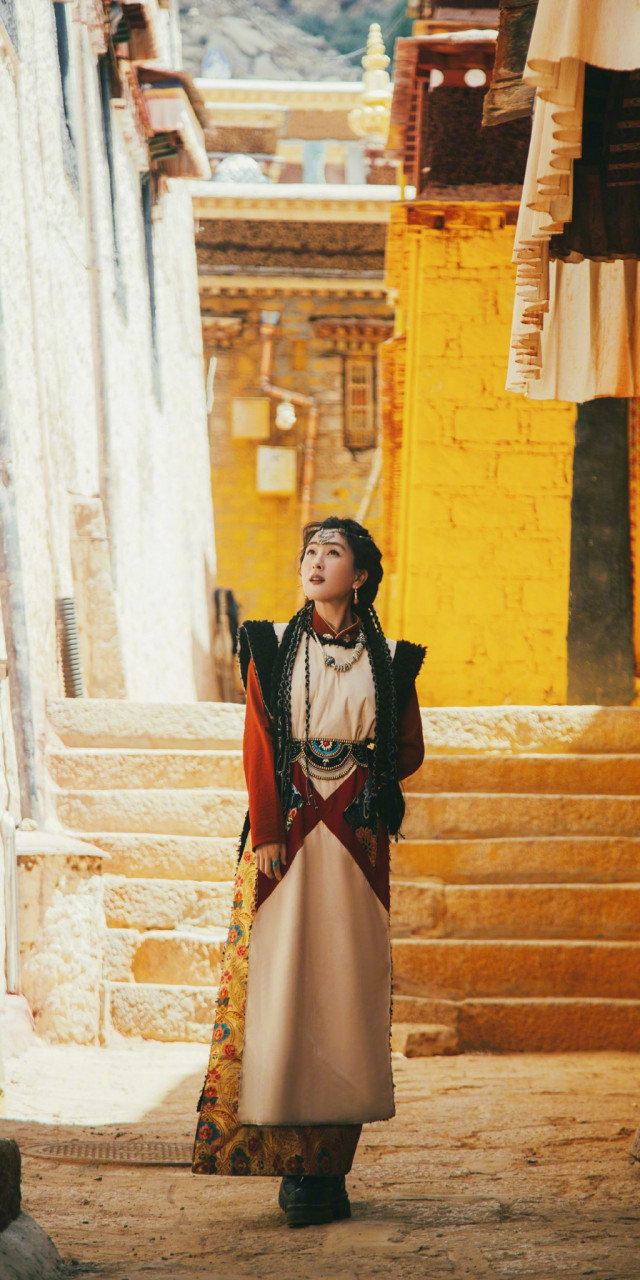 马苏,民族风情写真壁纸