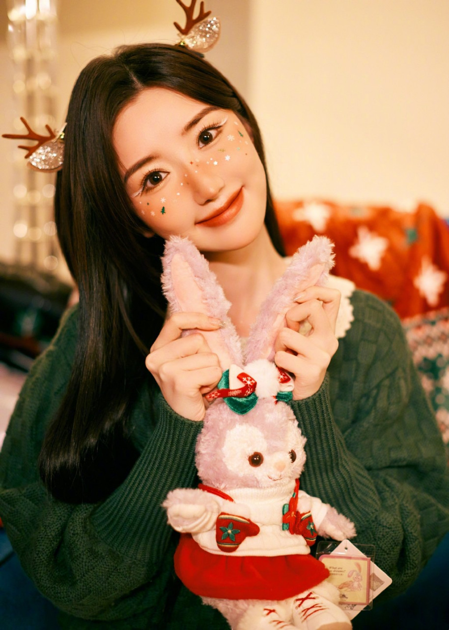 毛晓彤,甜美头像精选