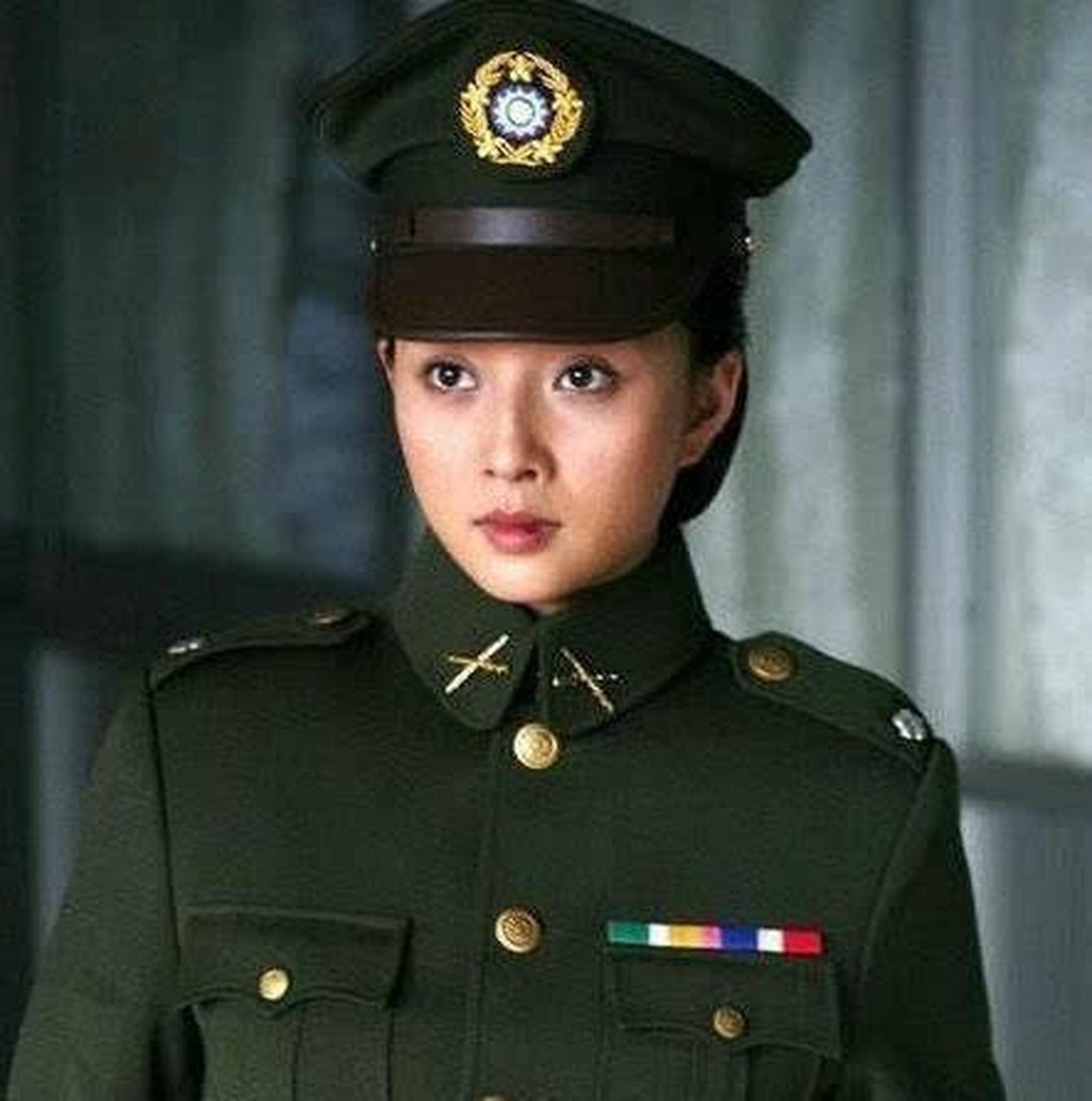殷桃军装美照,你看哪张最好看