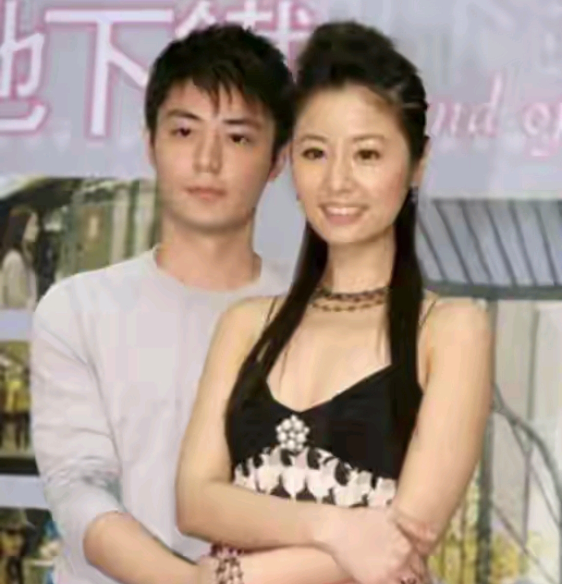 林心如与霍建华,这对曾在荧幕上留下无数甜蜜瞬间的明星夫妇,近期似乎