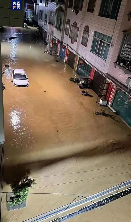 最新:山东已出现327毫米特大暴雨,强对流范围持续发展扩大!