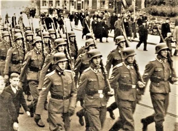 在1939年的纳粹德国入侵波兰后,波兰的主权和独立遭到侵犯,但波兰人民