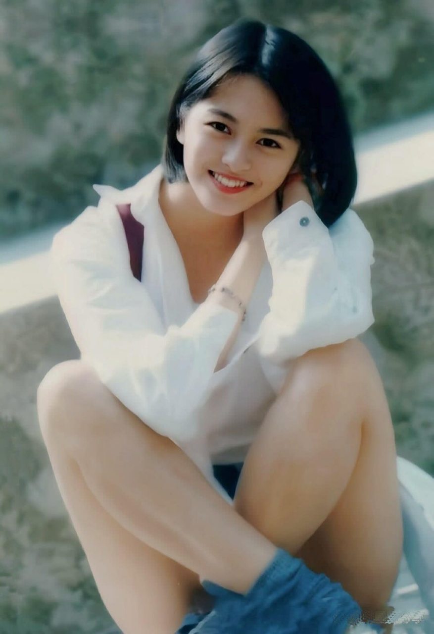 梁咏琪清新玉女