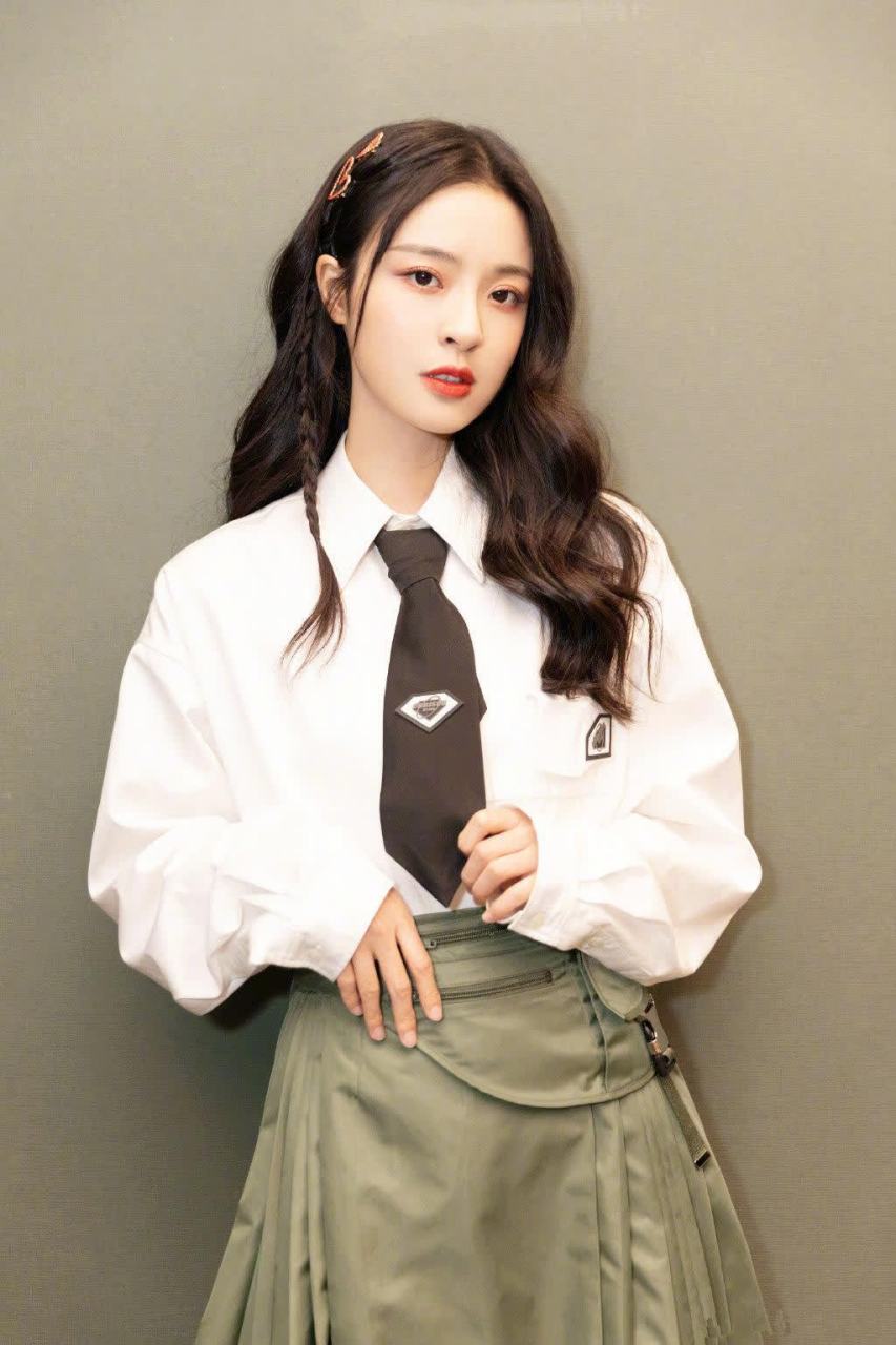 李莎旻子,清新可人