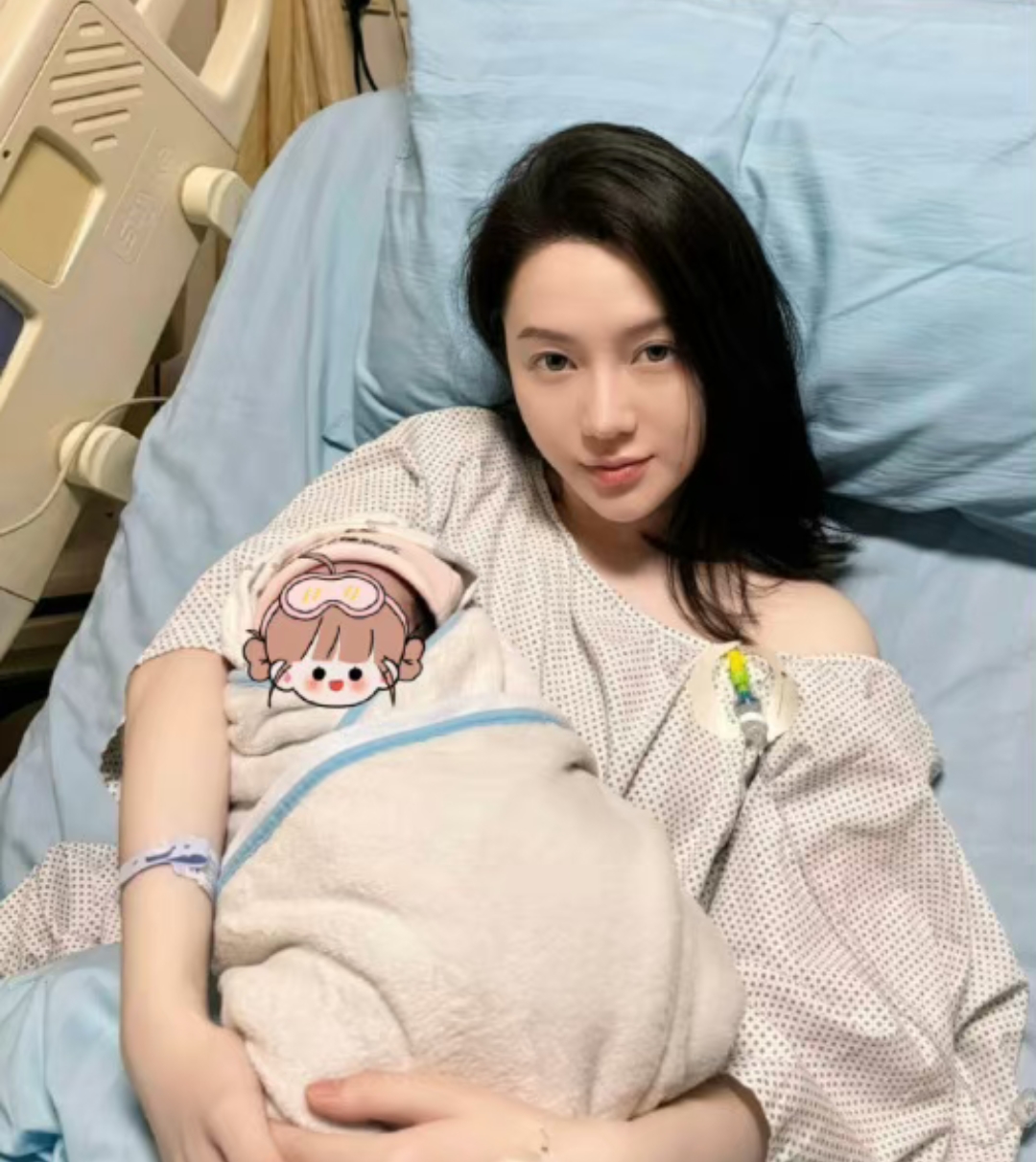 8日前snh48成员陆婷在社交网站发文宣布产女她晒出与