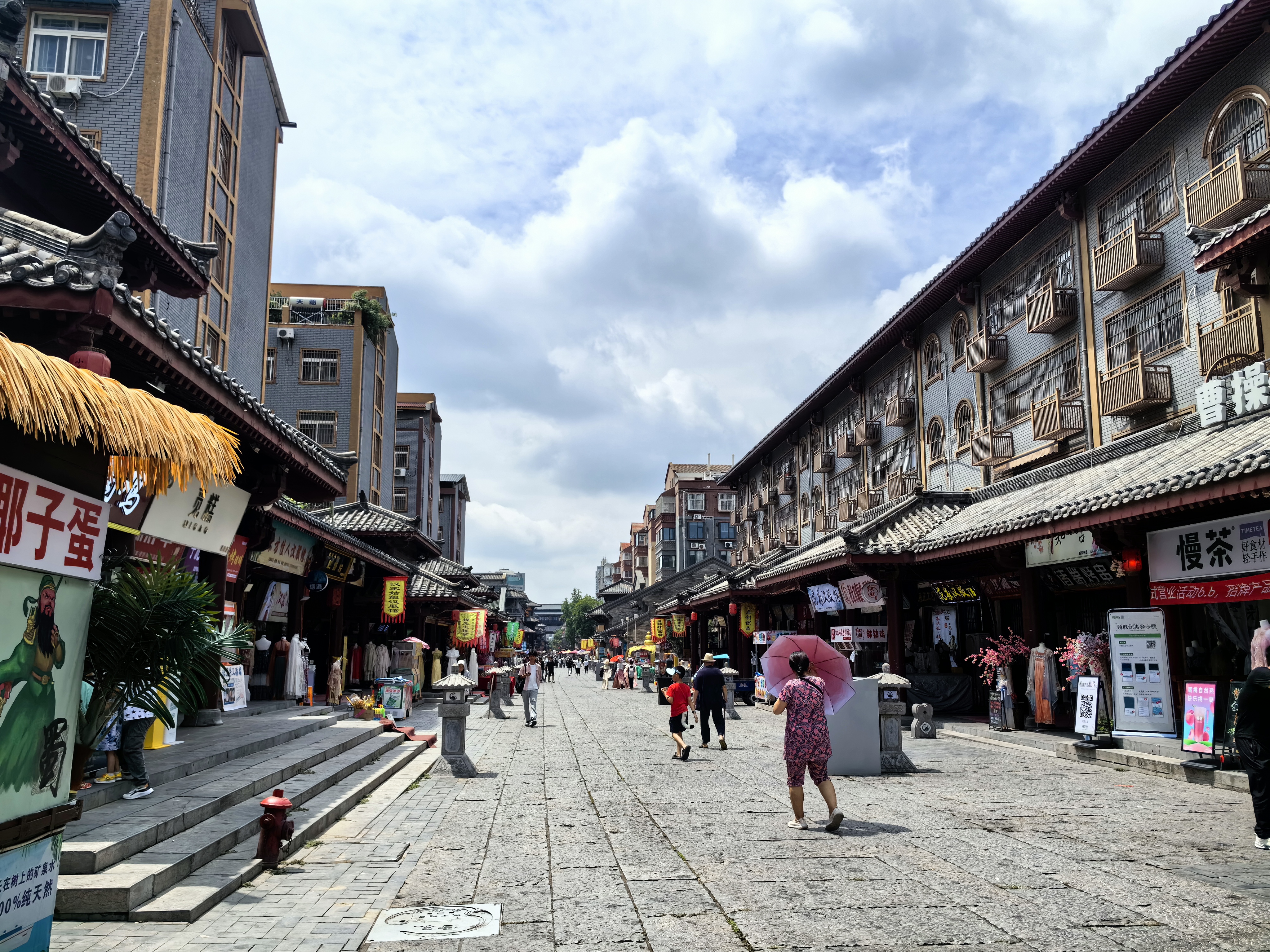 街景地图2021年高清最新版=街景地图2021年高清最新版在线观看