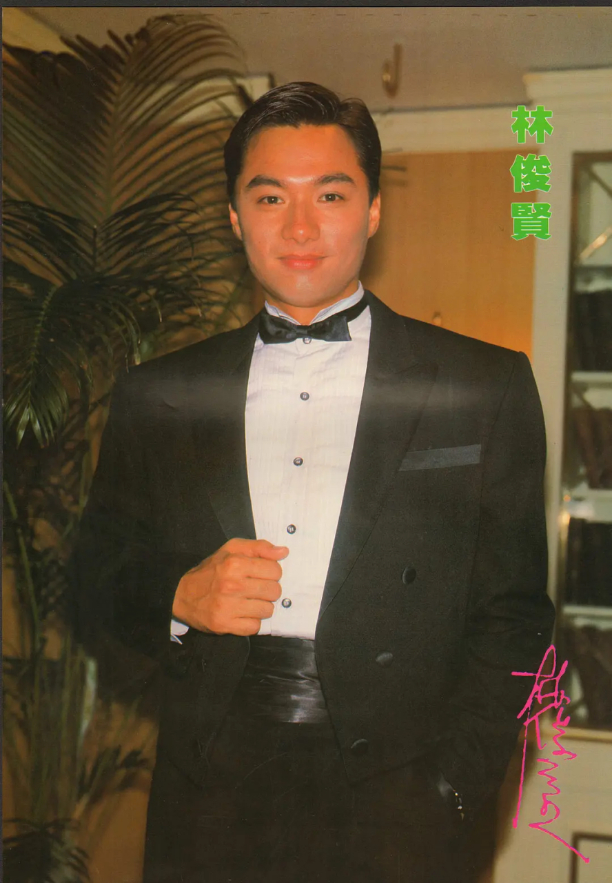 网友偶遇林俊贤,酷爱游泳的他身材保持很好,当年《唐太宗李世民》也是