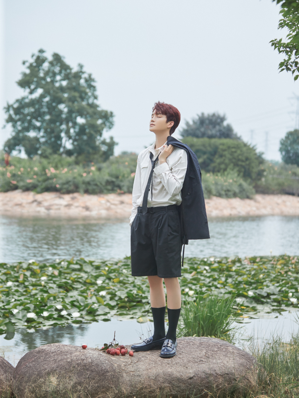 周彦辰的黑白配,简约也大气