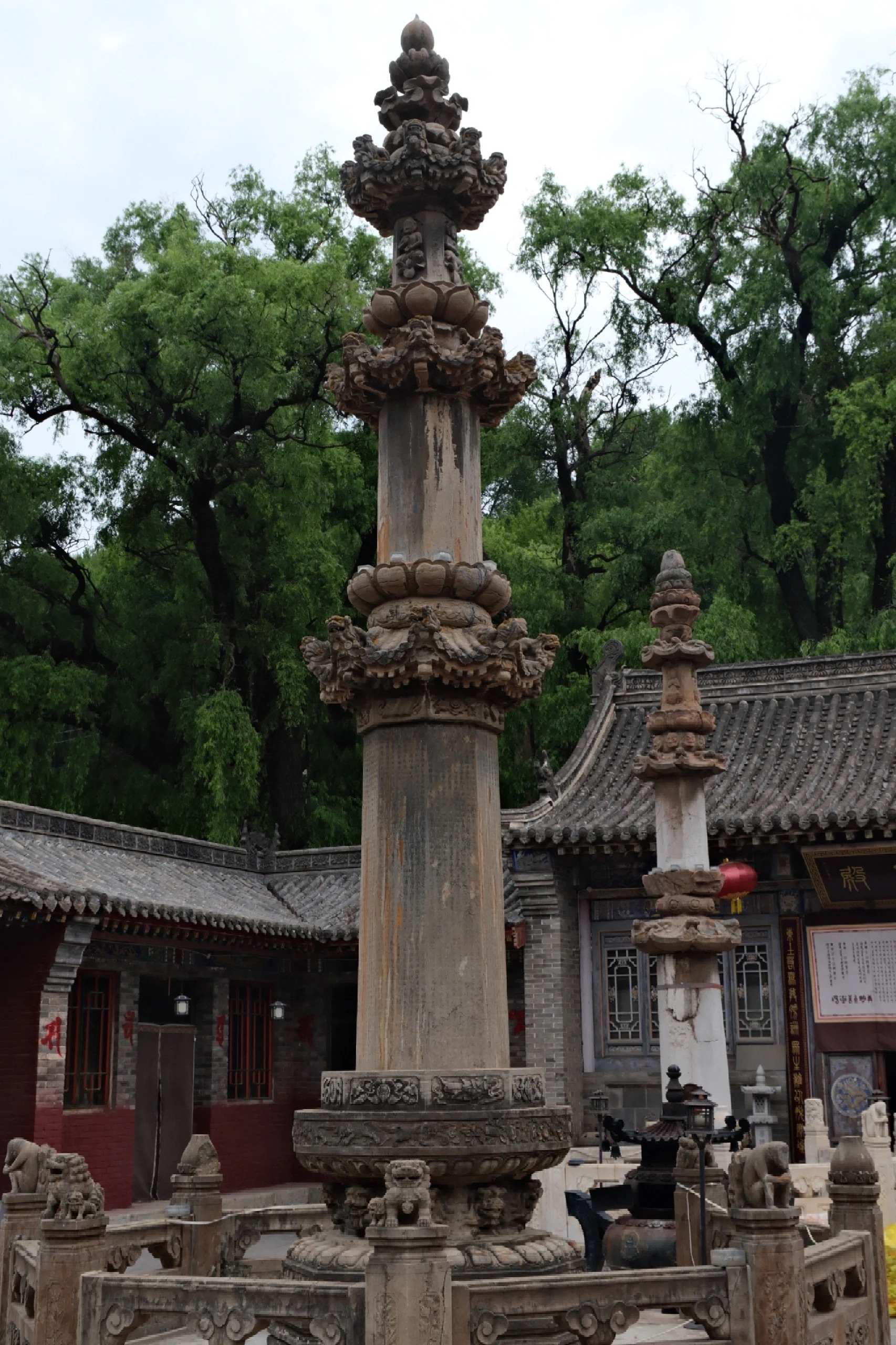 作为第八批全国重点文物保护单位,尊胜寺曾是朝拜五台山的必经之地