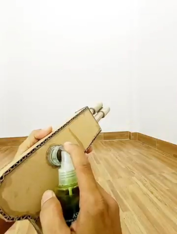 diy自制硬纸板酒精枪