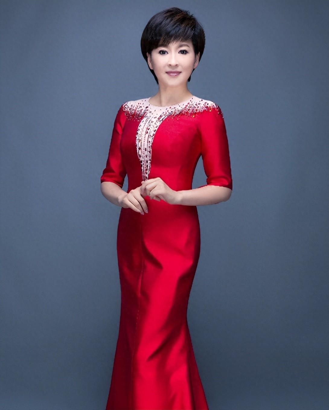 贵州电视台20位知名美女主持人一览,风华正茂,巾帼不让须眉