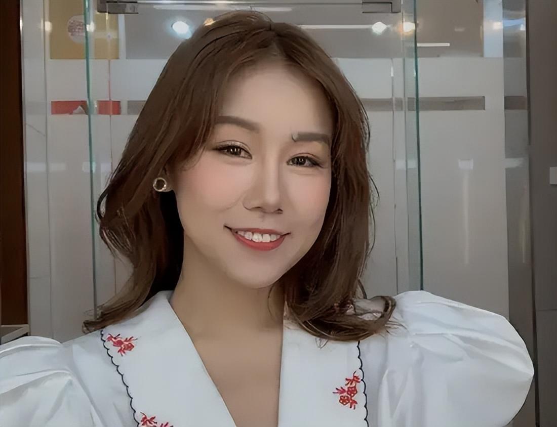 网红深夜徐老师:从月薪800到登上福布斯,因拥有"油田"受关注