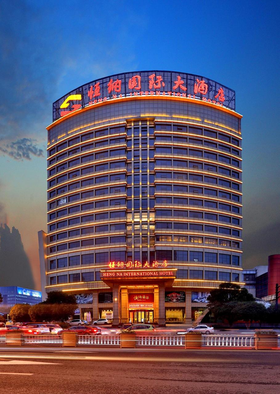 吕梁十大酒店: 第1名,吕梁海港酒店 第2名,吕梁万豪酒店 第3名,吕梁