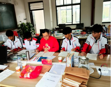 江门市新会东方红中学魏文标:跨省支教践初心