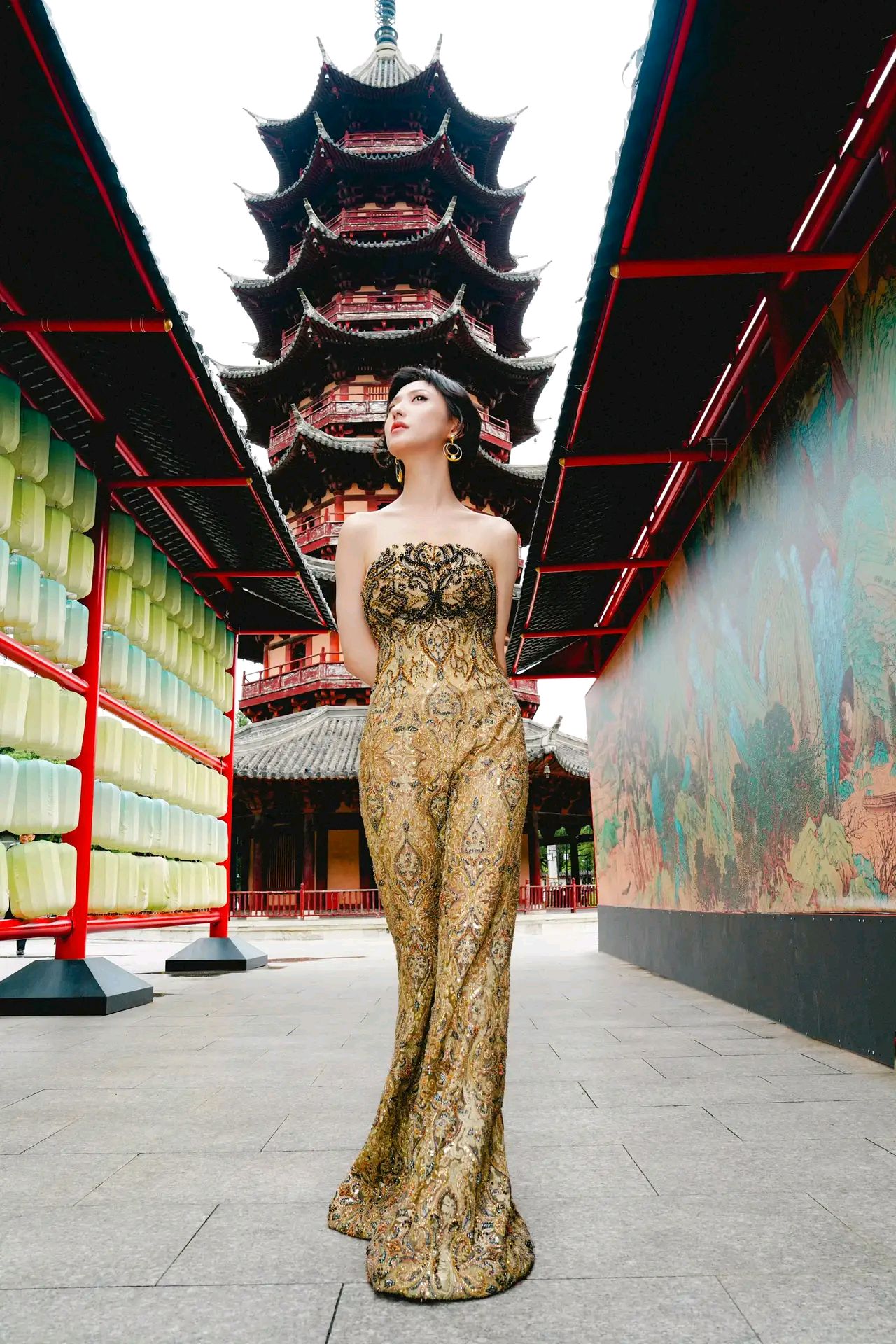 胡连馨 她叫胡连馨2000年出生于广东省深圳市处女座女孩身高167cm