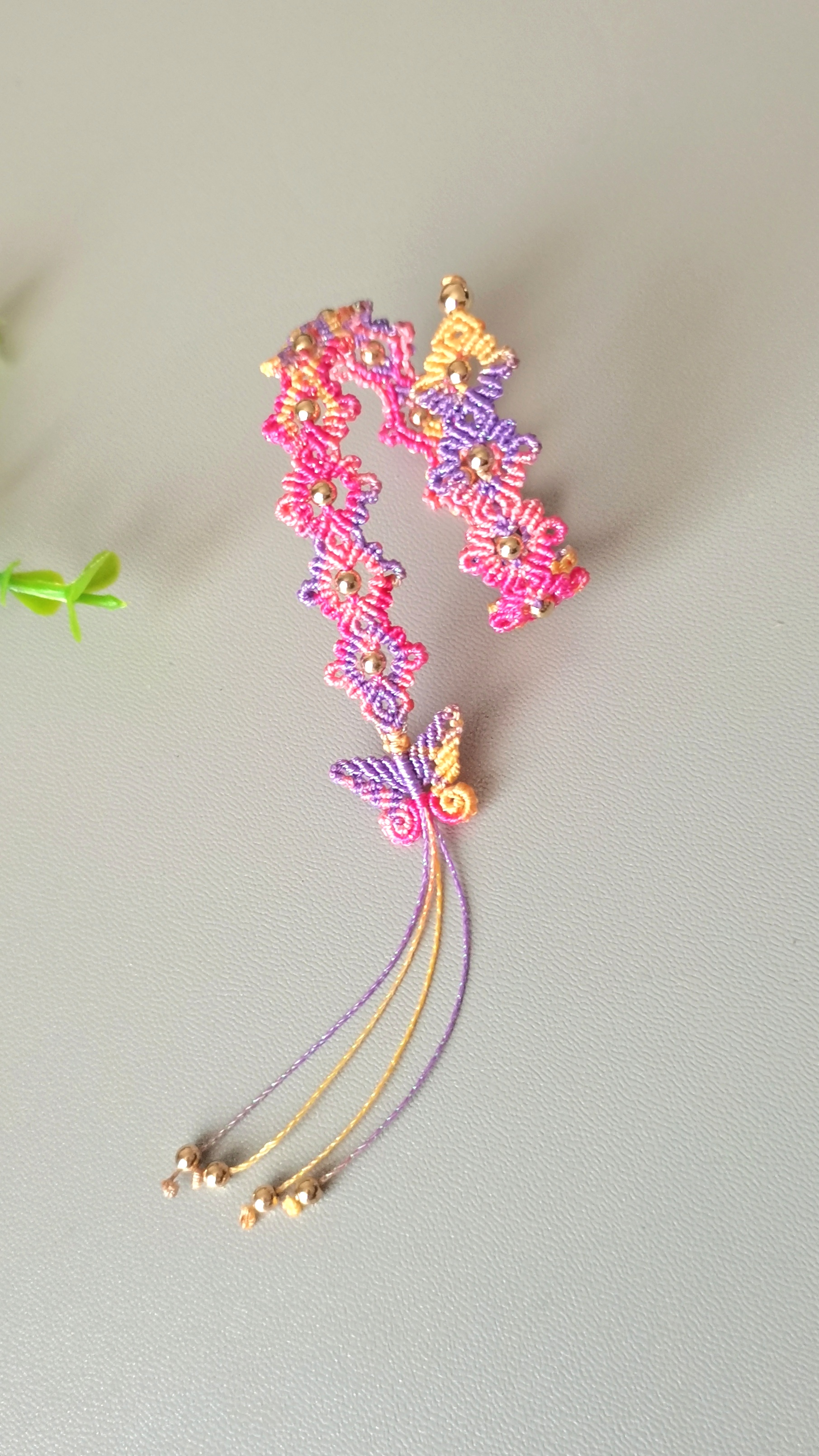 蝴蝶小花手绳,纯手工编绳