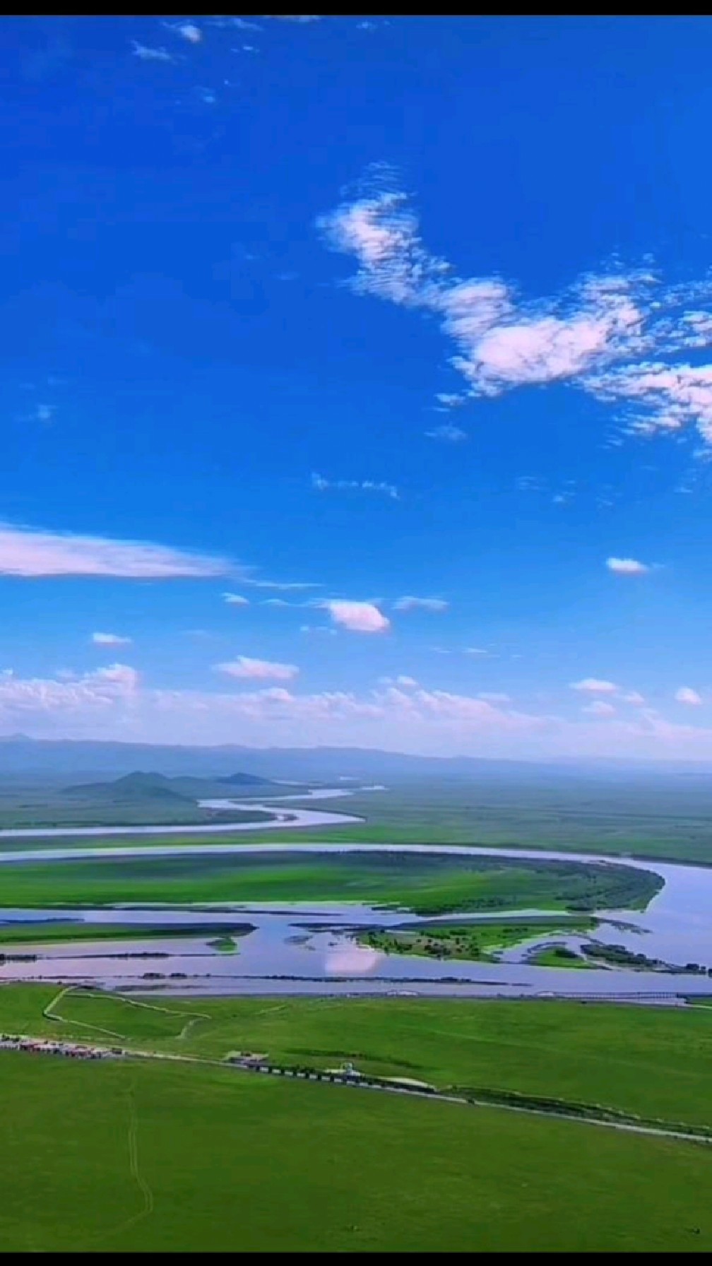 四川若尔盖九曲黄河第一湾,绝色风光请君欣赏!