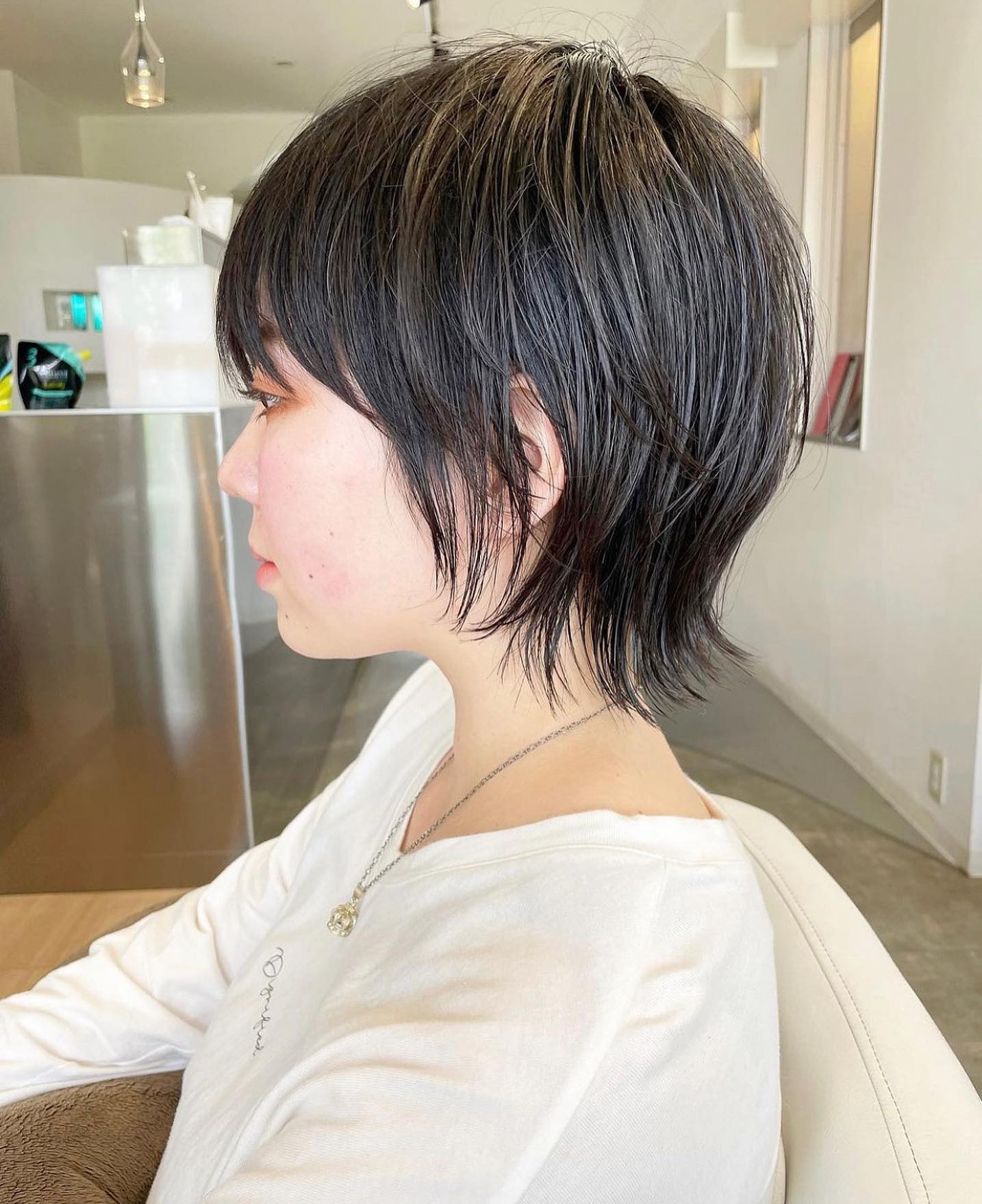 女士发型别乱剪想美就选露耳短发好看时尚不夸张