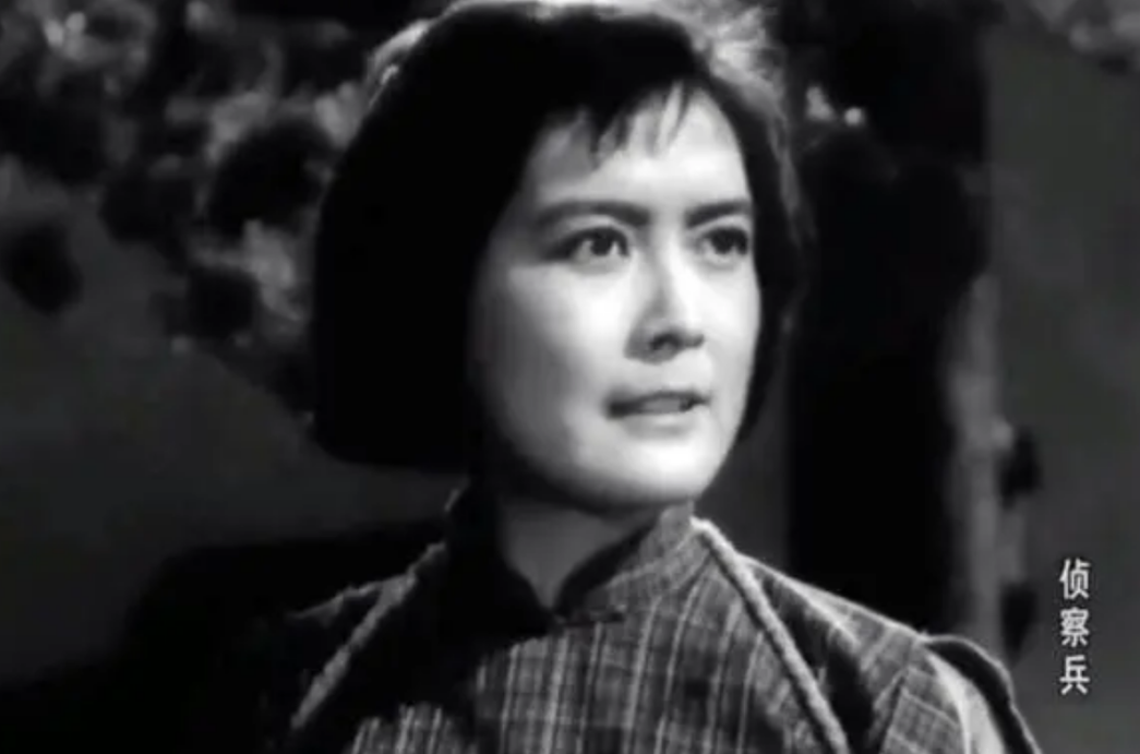 《苦菜花》美丽娟子,葬礼上两任丈夫都不来,侄子:一生追爱不得