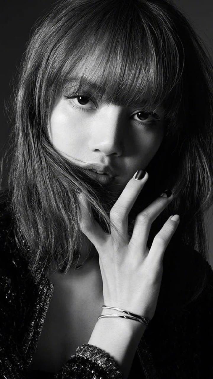 lisa美飒性感写真手机壁纸