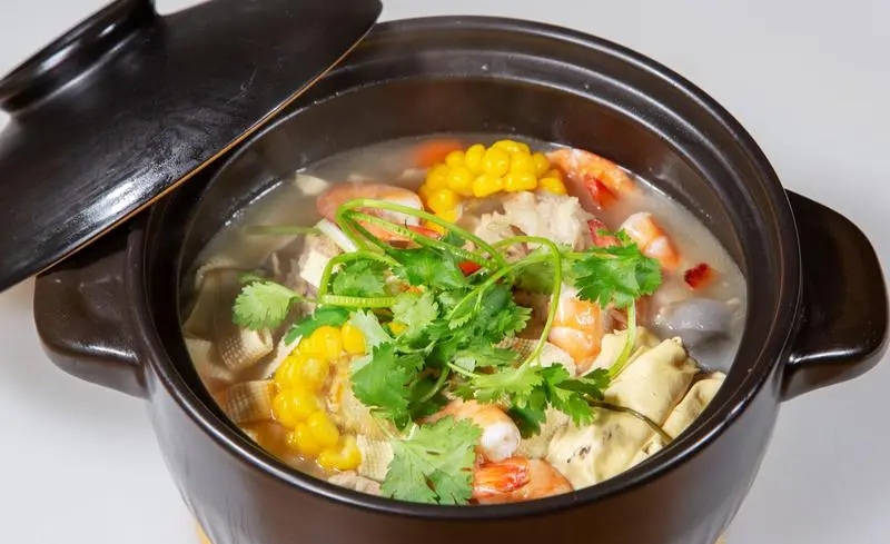 营养丰富健康汤品:三鲜排骨汤的做法