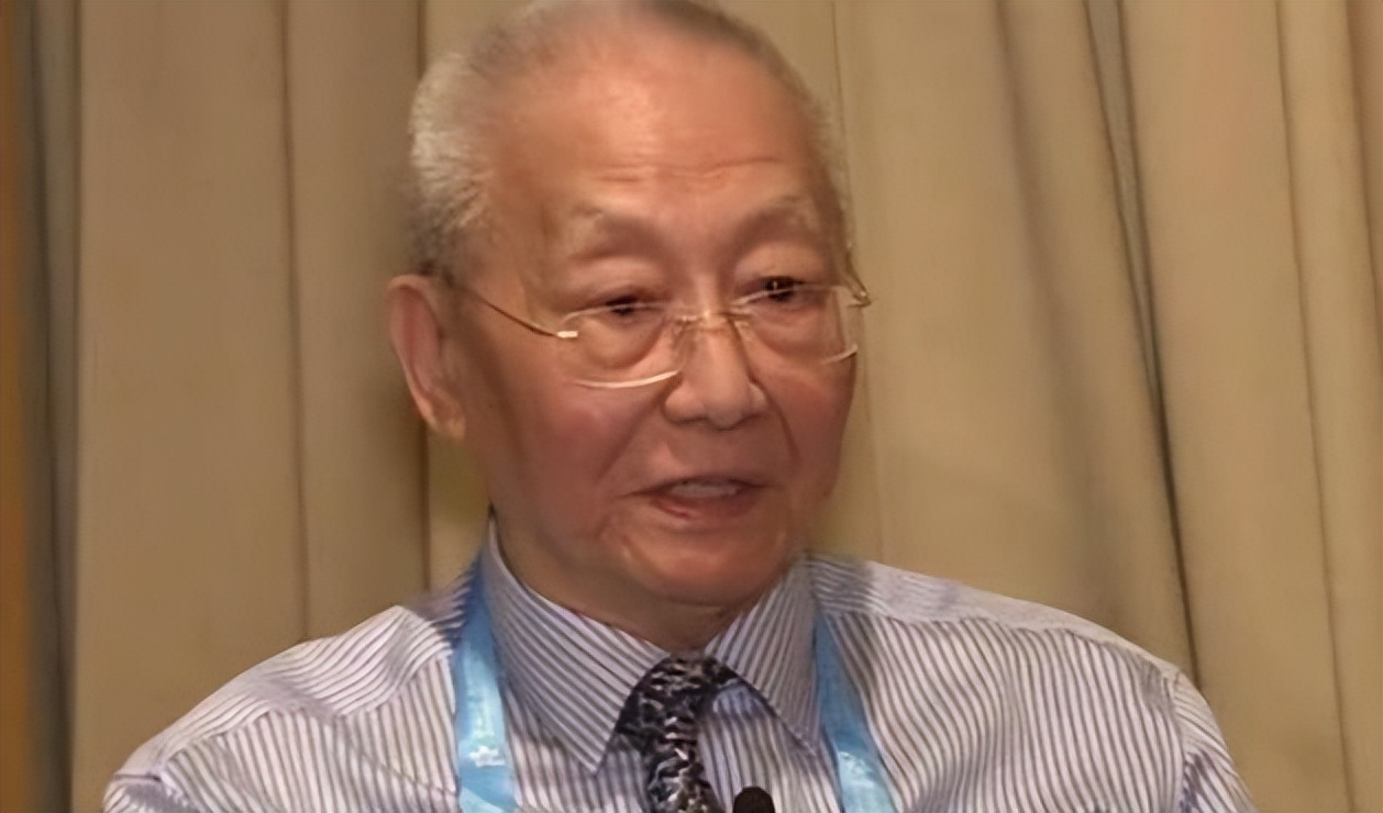 让郎平"远走美国"!没想到87岁的魏纪中,还是走到了如今这一步