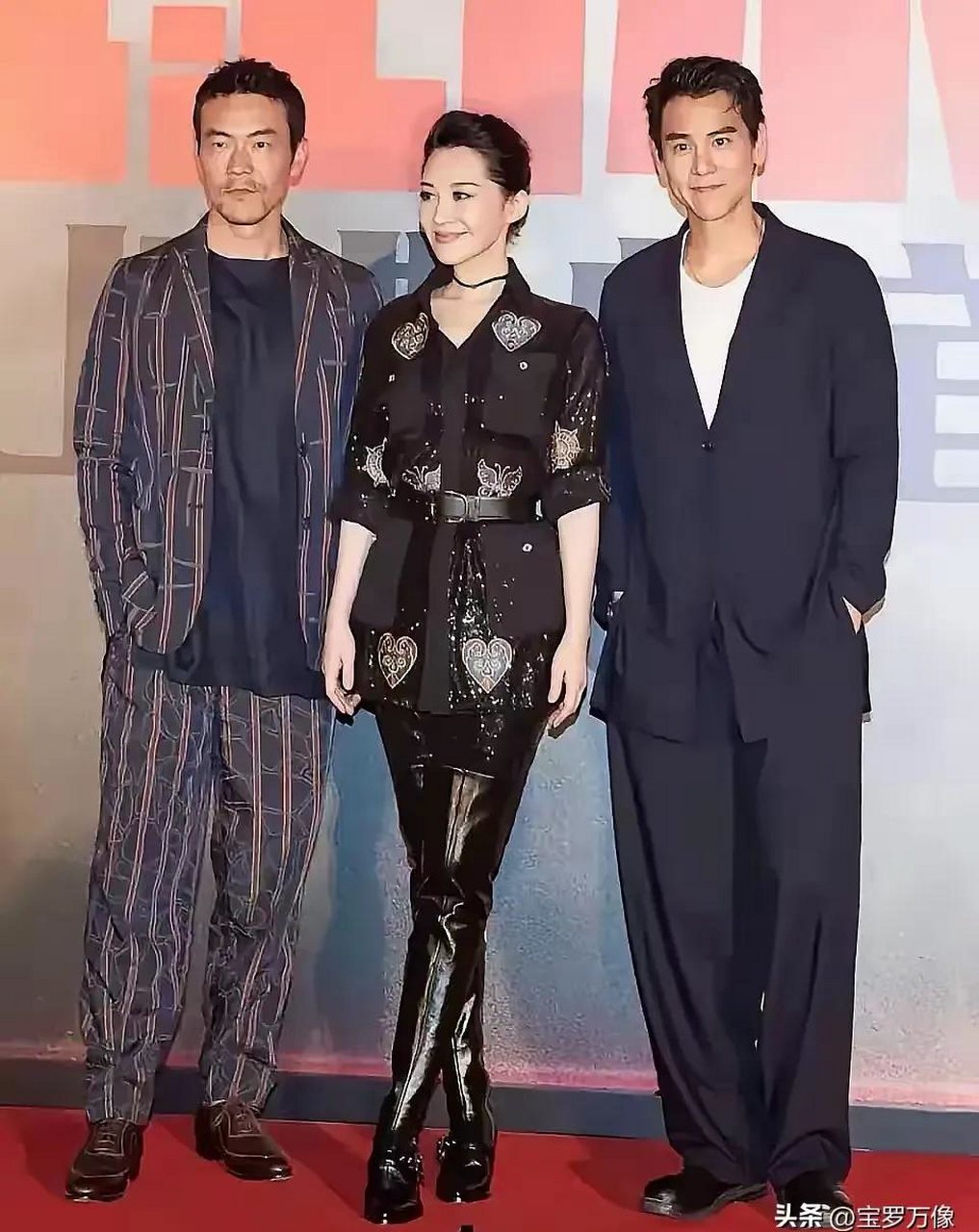 彭于晏,许晴,廖凡,三位娱乐圈的璀璨明星身高与颜值并蓄,各自风采独树