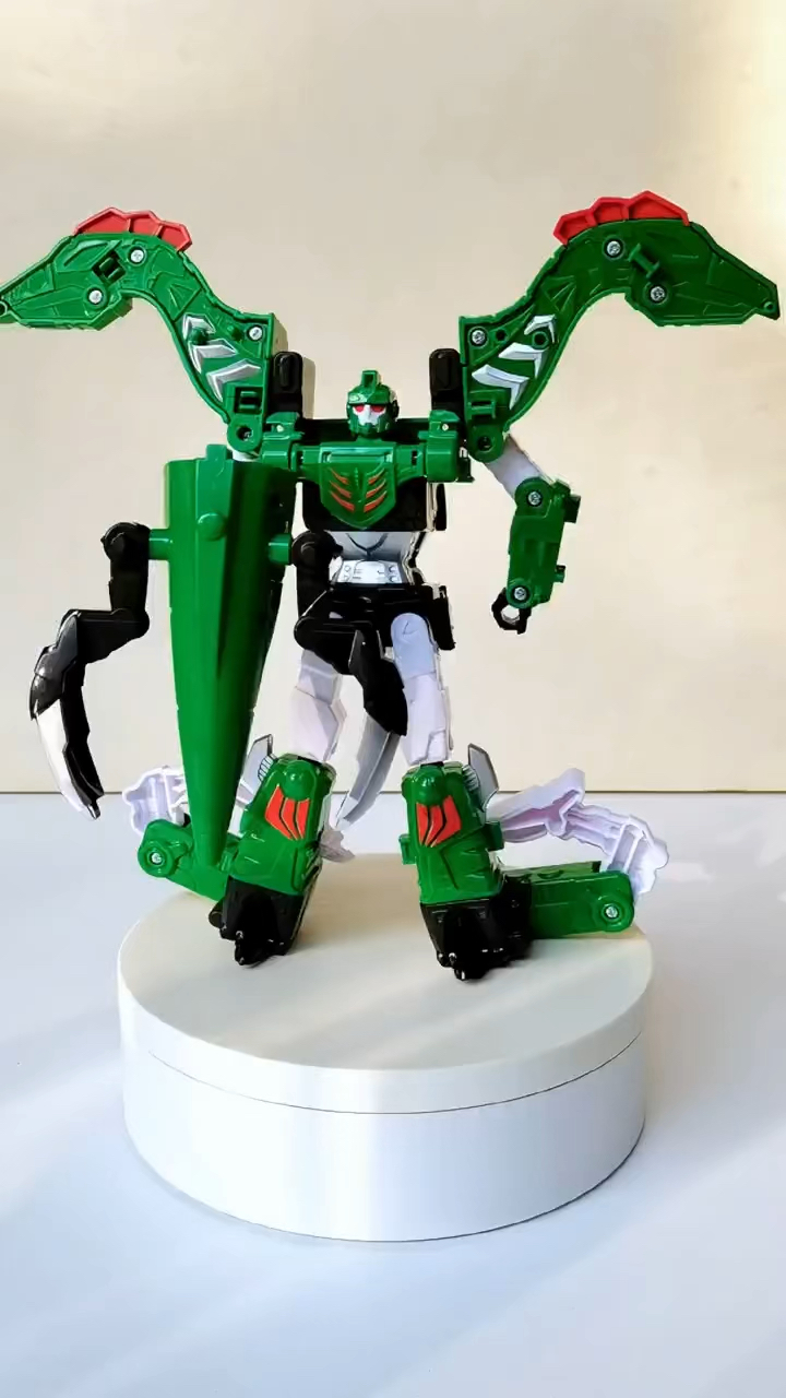 超能镰刀龙,酷炫变形机器人玩具
