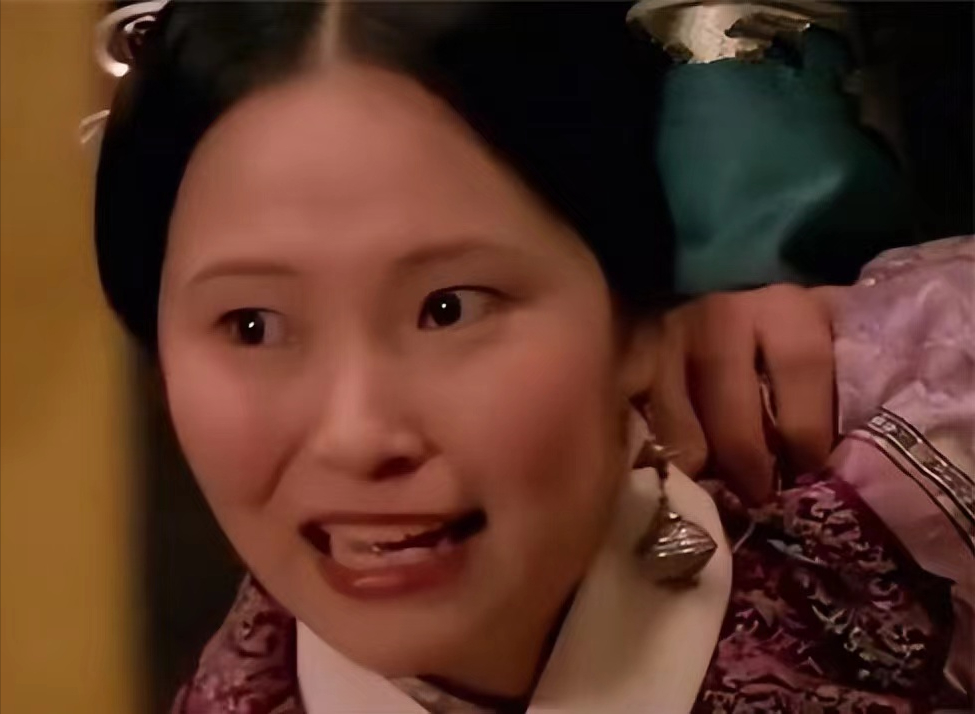 宜修丧子后:为啥迟迟怀不上孩子?瞧剪秋在"飞月髻"里藏了啥?