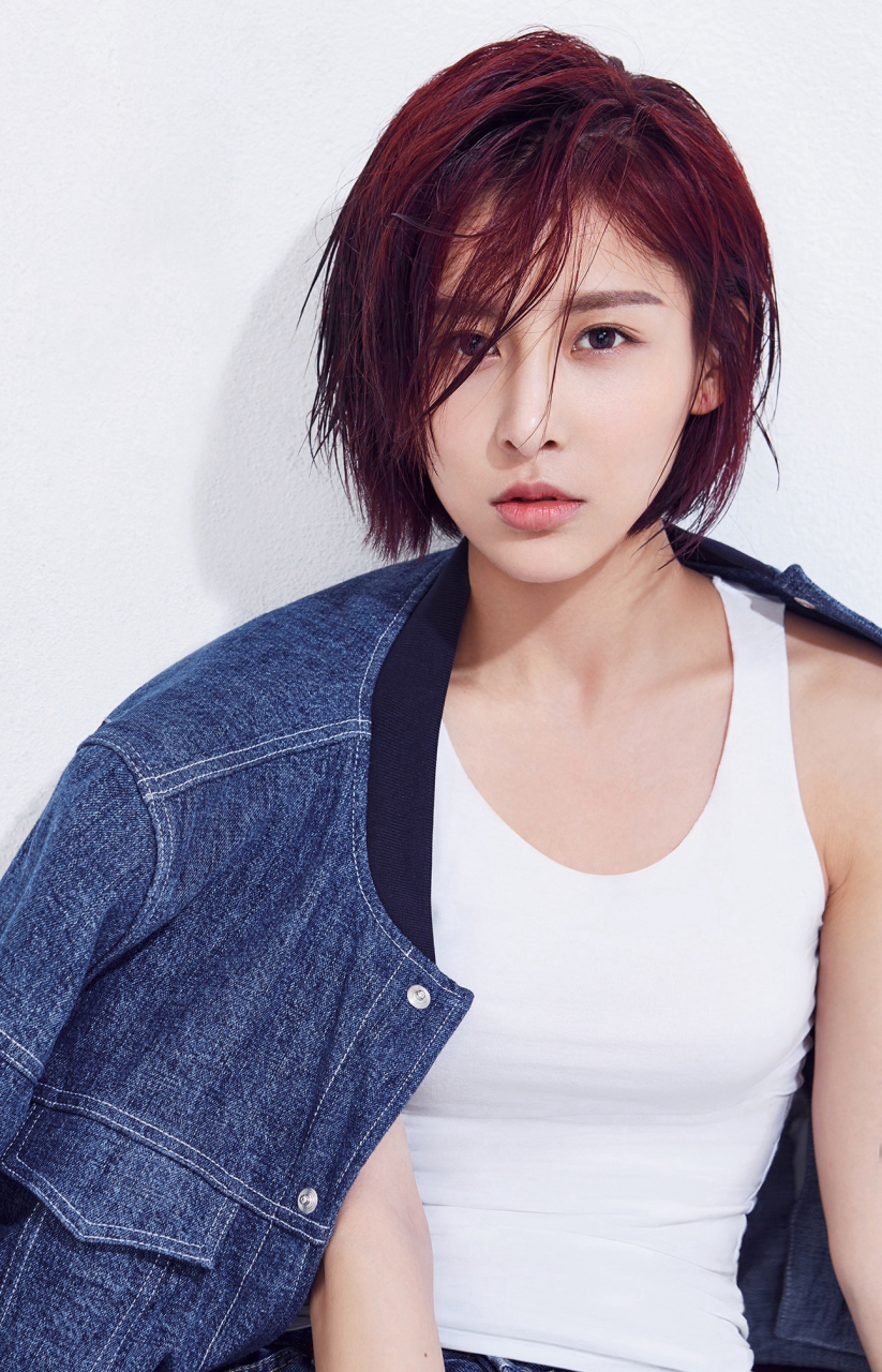 贾青出演过很多影视剧,比如《少年张三丰》《八仙全传》等.#贾青