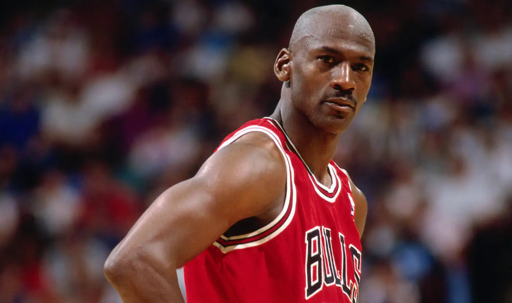 进入nba前的迈克尔·乔丹,究竟什么水平?篮球之神的进化