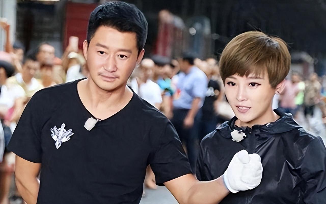 针对了网络上关于吴京"厌女",大男子主义,不尊重老婆,不爱老婆被网友