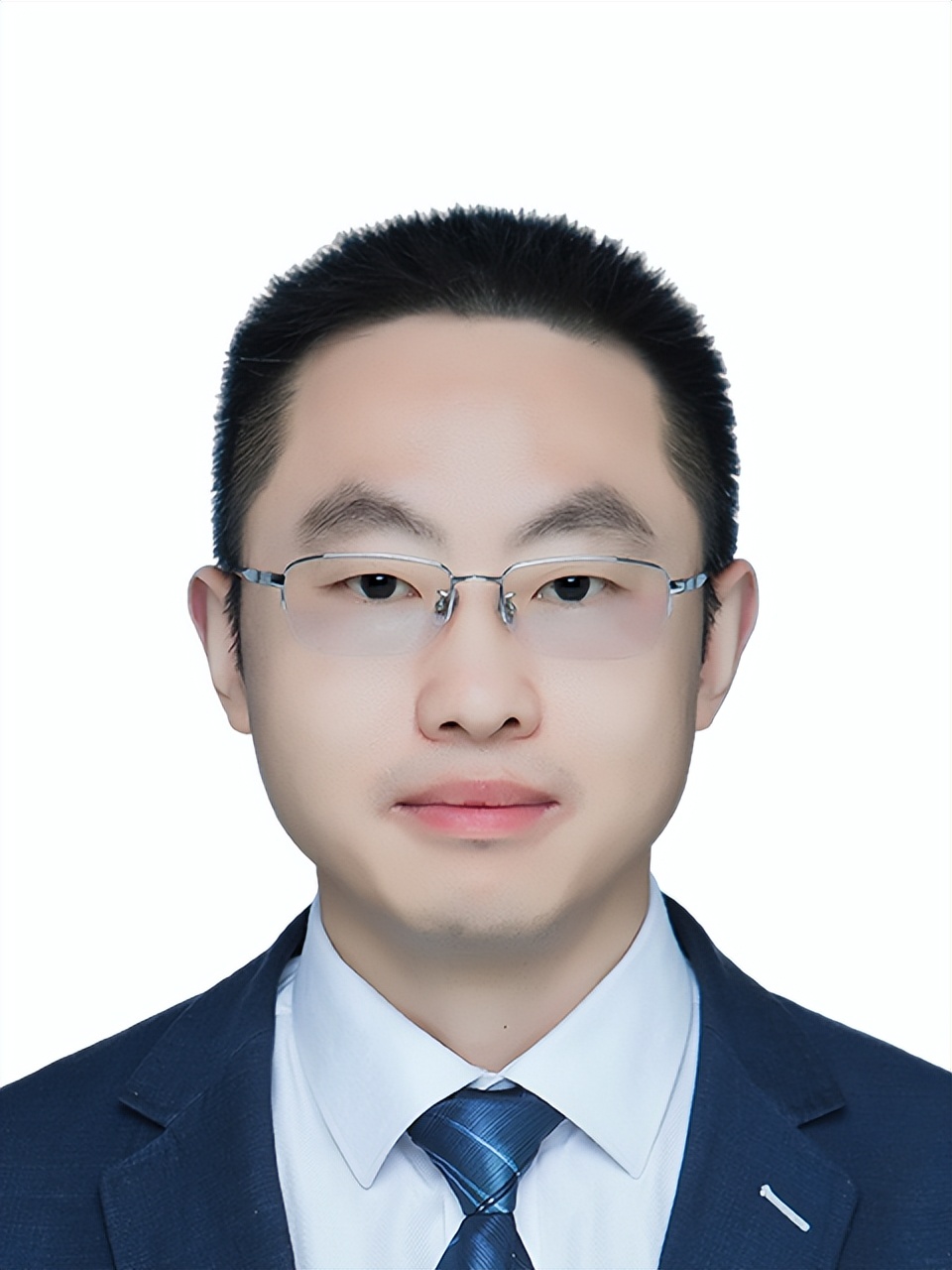 党组成员,副主任:张洪群张洪群