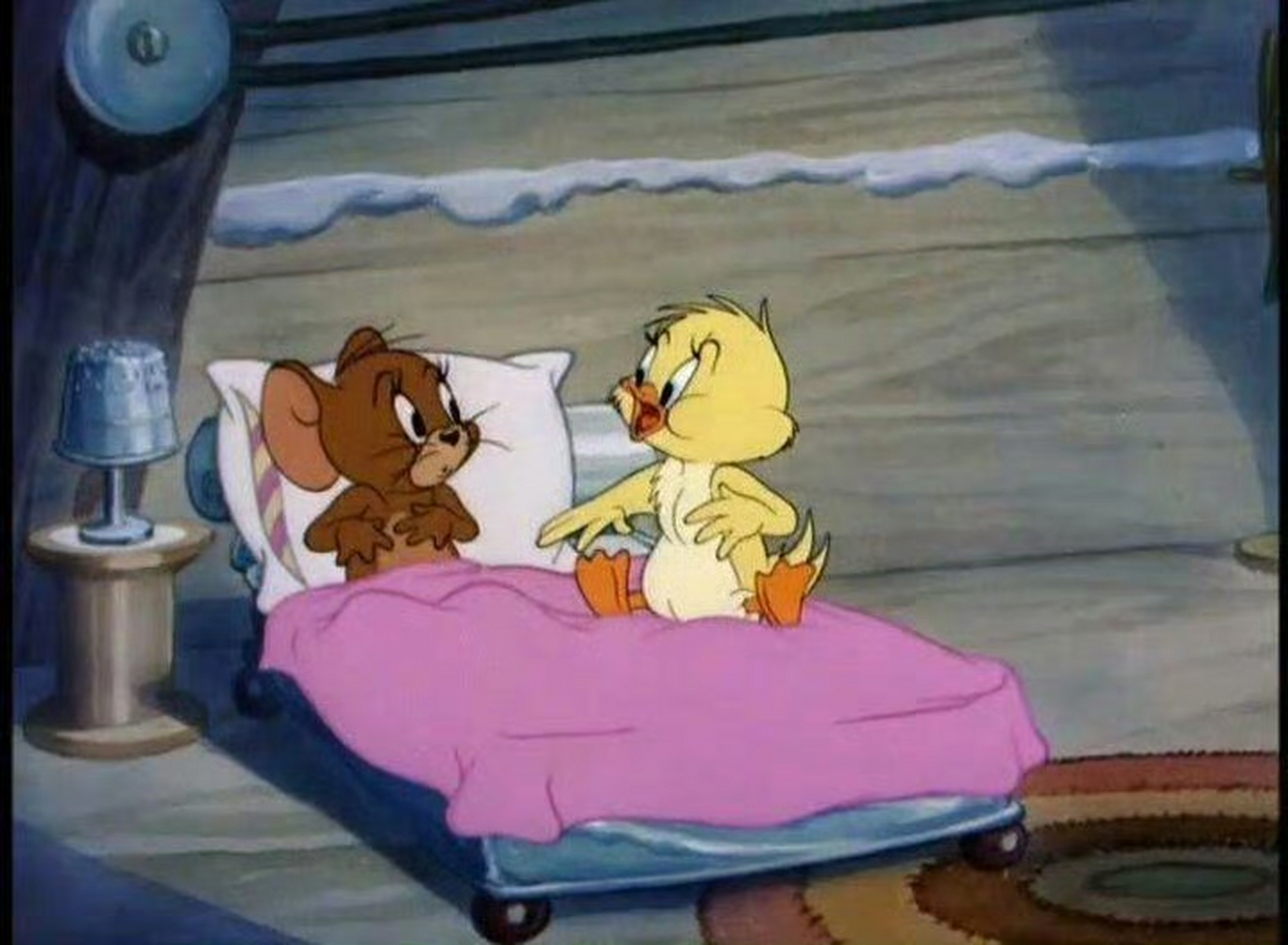 突然发现杰瑞居然有这么多套不一样的床! 哪个北漂羡慕了我不说!